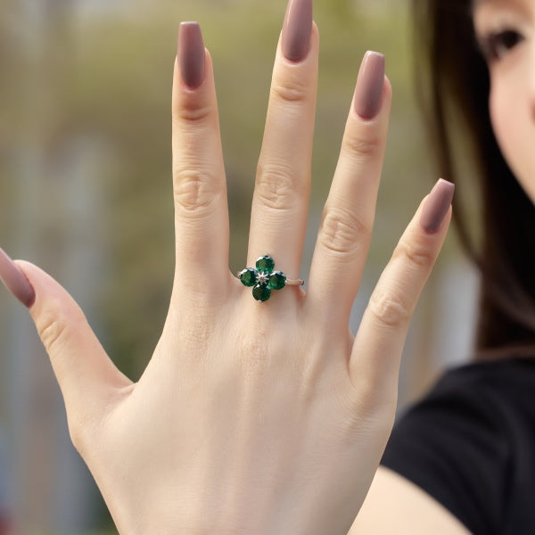 Eight-point Star Clover Ring - Green